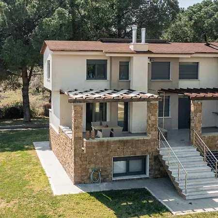 #Flh - Amalthia & Αthena Beachfront Houses In Pefkohori Exterior photo