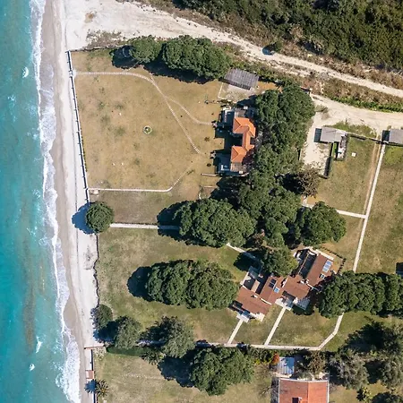 #Flh - Amalthia & Αthena Beachfront Houses In Pefkohori Exterior photo