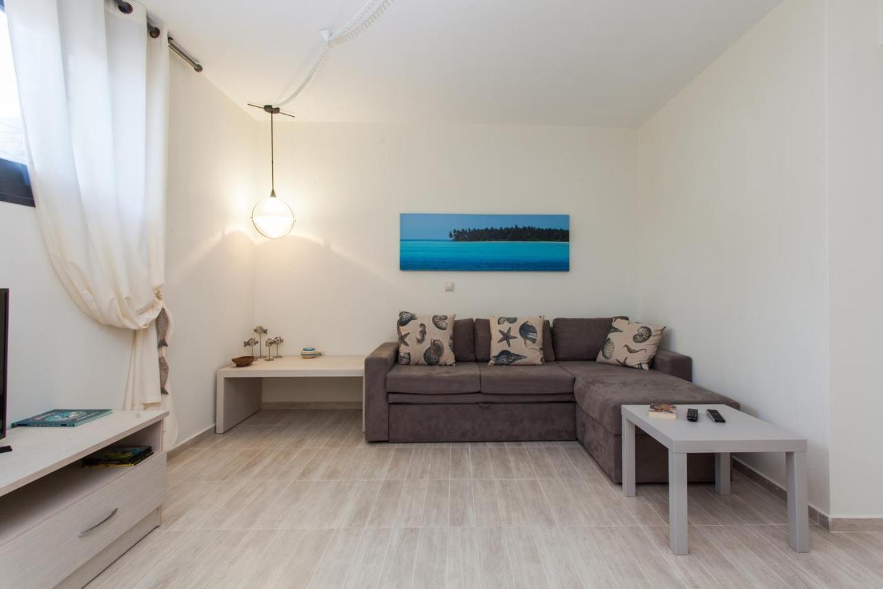 Case de vacanță #flh - Amalthia & αthena Beachfront In *